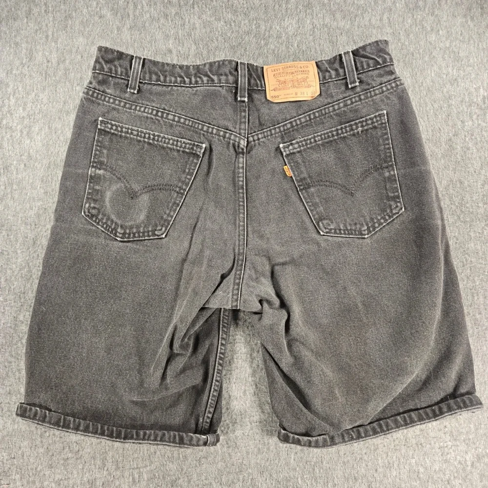 Vintage Levi's 550 Relaxed Fit Denim Shorts Mens 38 Black Orange Tab USA Made
